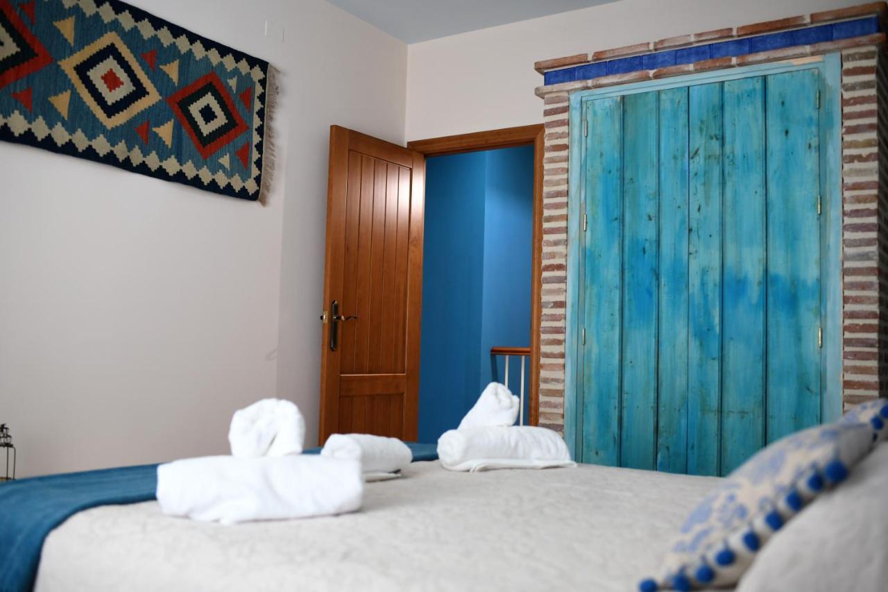 Casa Rural Blue Moon Guest House Cazalla de la Sierra Exterior foto