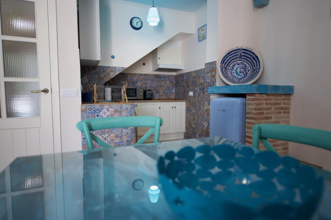 Casa Rural Blue Moon Guest House Cazalla de la Sierra Exterior foto